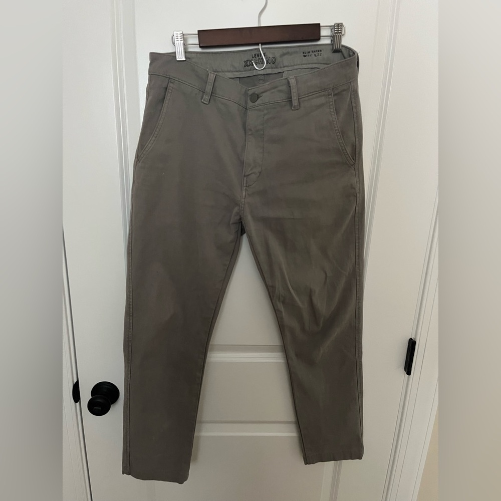 Men’s 32x27 Grey Levi’s Premium XX Chino Slim Taper